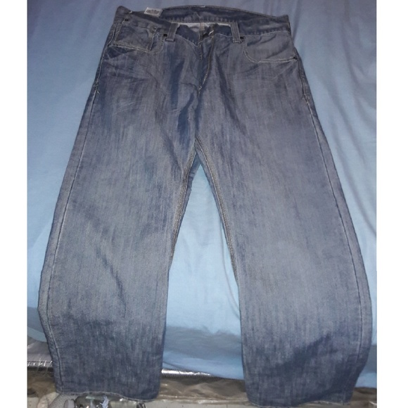 Men's Levi's Jeans - Picture 3 of 4